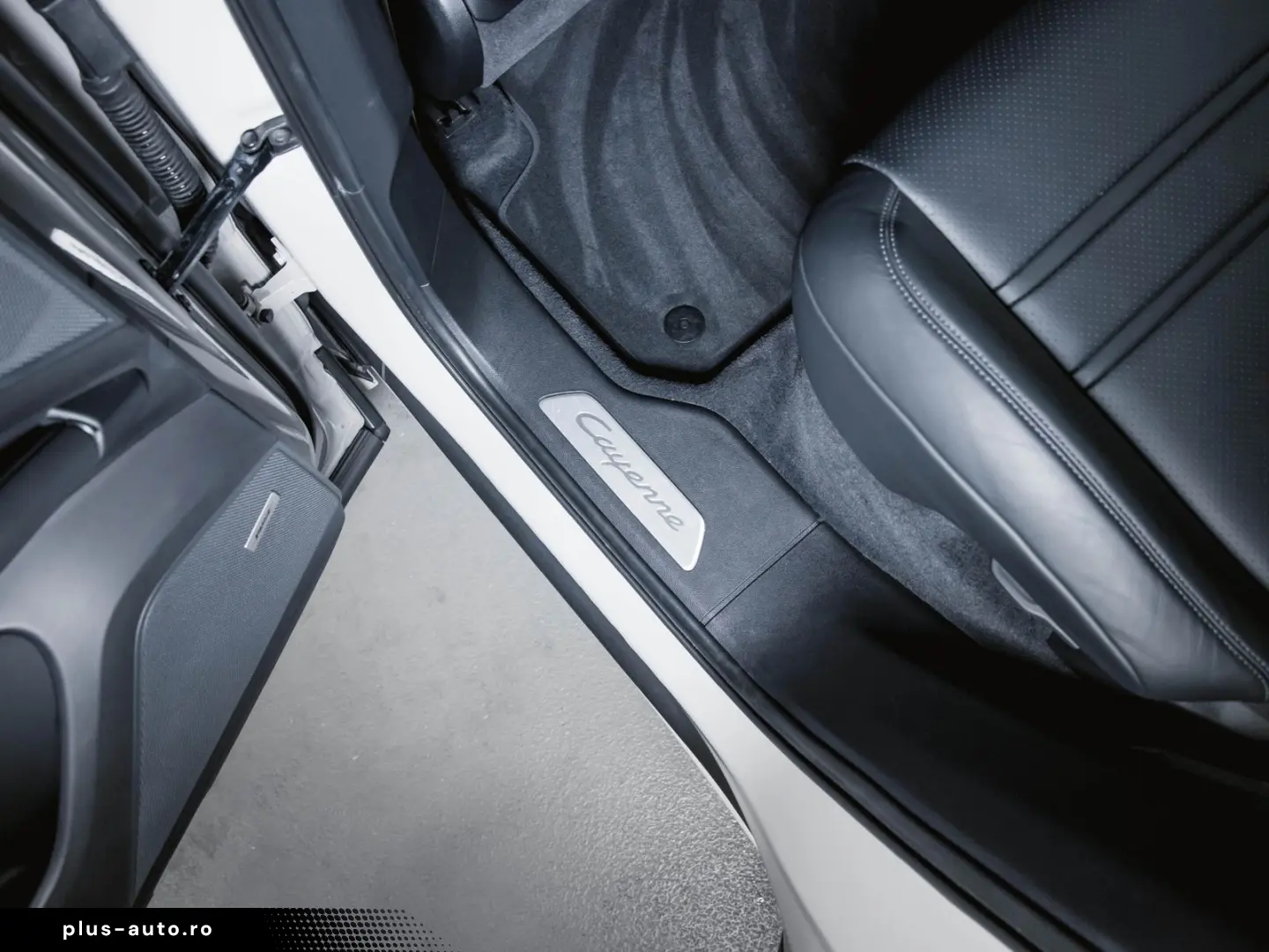 PORSCHE Cayenne S Coupé Sport Design Paket BOSE