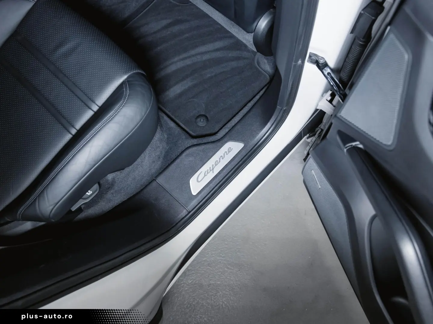 PORSCHE Cayenne S Coupé Sport Design Paket BOSE