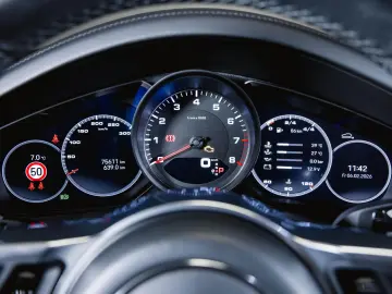 PORSCHE Cayenne S Coupé Sport Design Paket BOSE