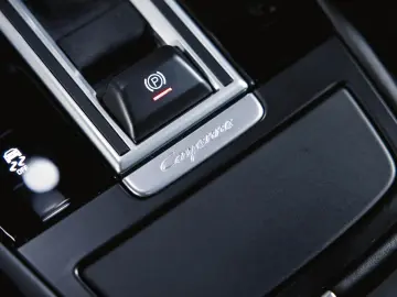 PORSCHE Cayenne S Coupé Sport Design Paket BOSE