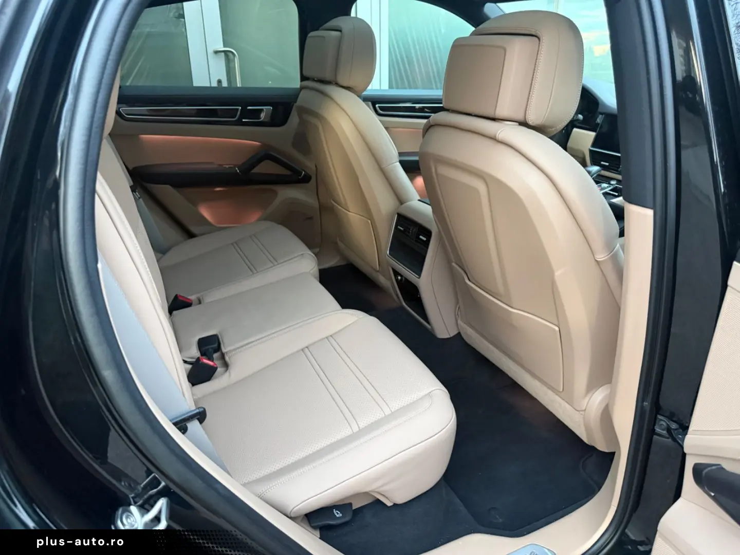 PORSCHE Cayenne Coupe E-Hyb - APPROVED- 21 Zoll -Luft-Pa