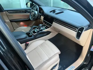 PORSCHE Cayenne Coupe E-Hyb - APPROVED- 21 Zoll -Luft-Pa