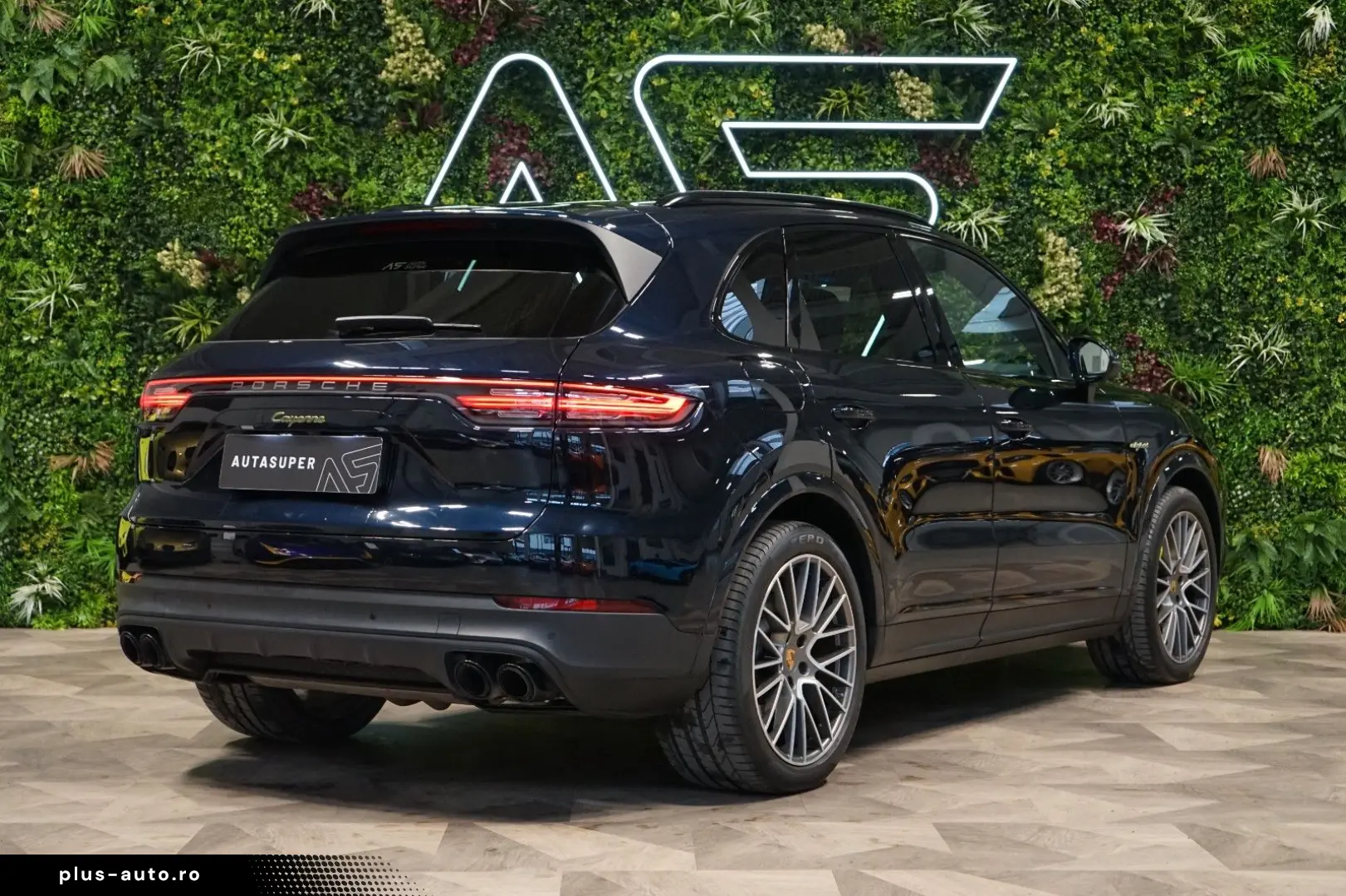 PORSCHE Cayenne E-HYBRID 360 PANO TOW PASM 69.372€ NETTO