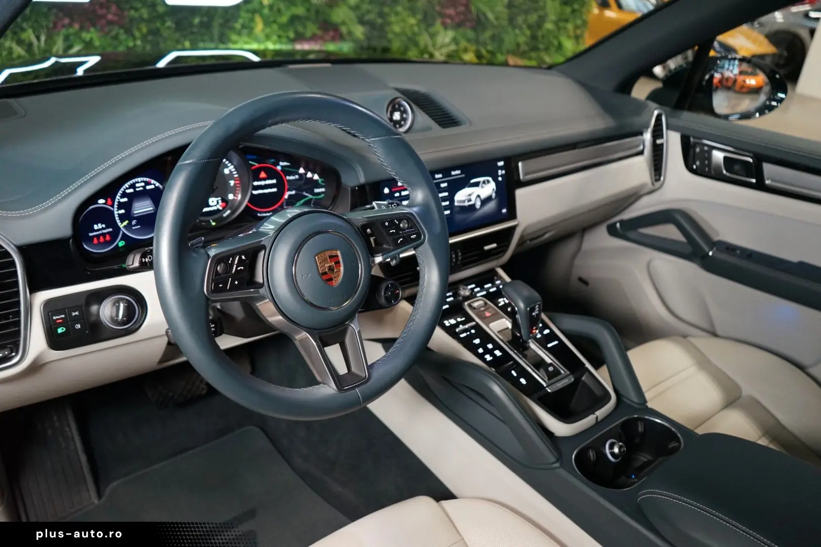 PORSCHE Cayenne E-HYBRID 360 PANO TOW PASM 69.372€ NETTO