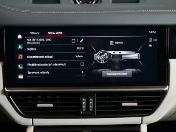 PORSCHE Cayenne E-HYBRID 360 PANO TOW PASM 69.372€ NETTO