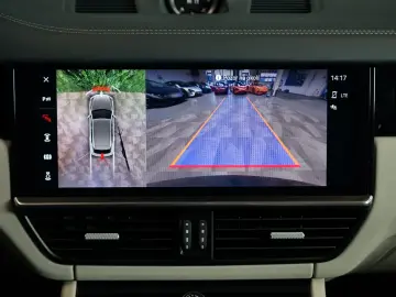 PORSCHE Cayenne E-HYBRID 360 PANO TOW PASM 69.372€ NETTO