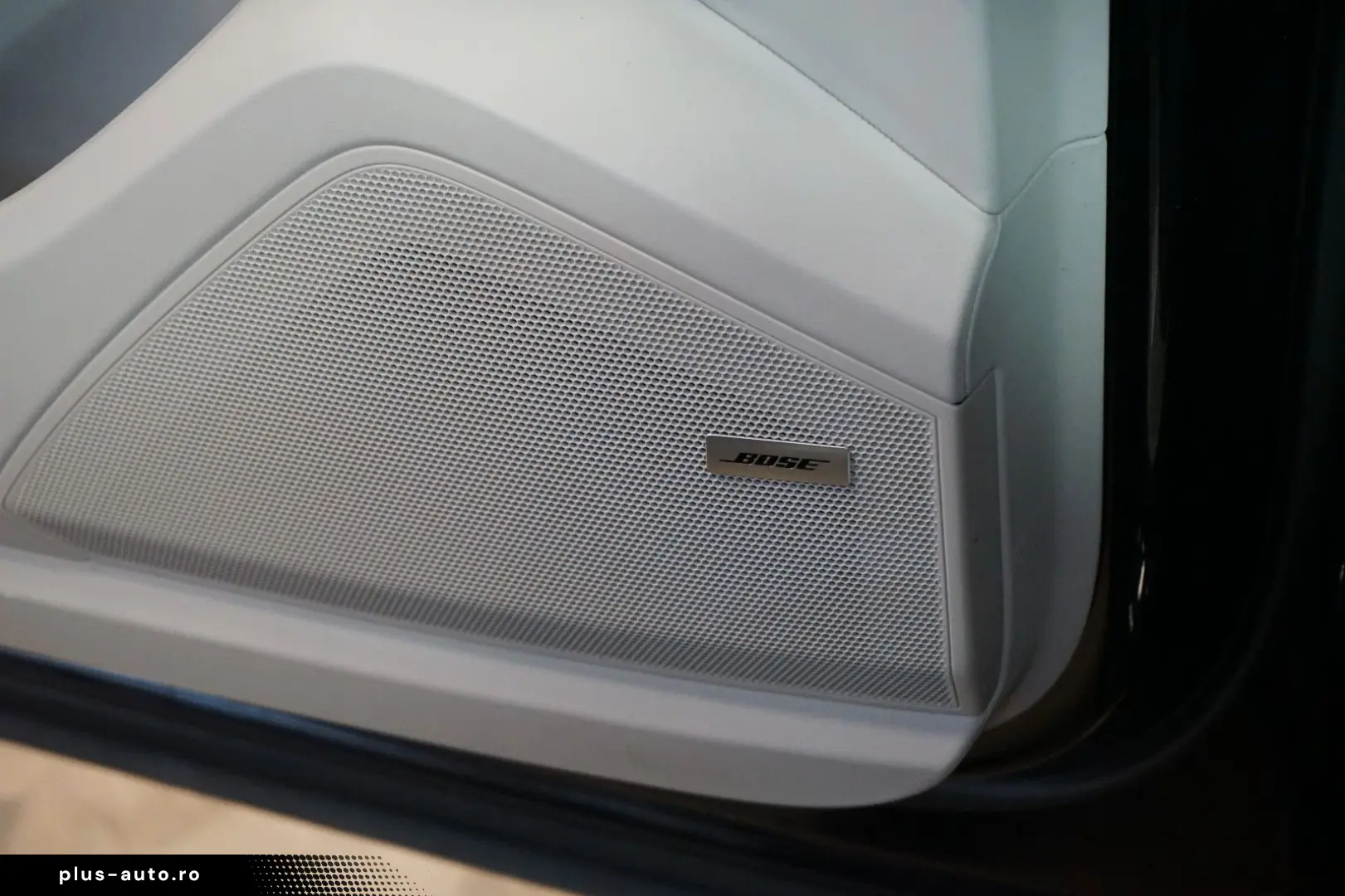 PORSCHE Cayenne E-HYBRID 360 PANO TOW PASM 69.372€ NETTO