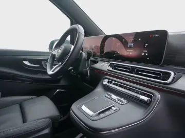 MERCEDES-BENZ V 300 AVANTGARDE 4MATIC lang Standh. 3&hellip;