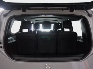 MERCEDES-BENZ V 300 AVANTGARDE 4MATIC lang Standh. 3&hellip;