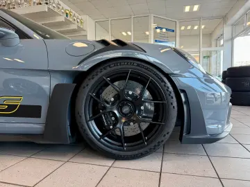 PORSCHE 911 992 GT3 RS Weissach   PCCB   LIFT   APPROVED
