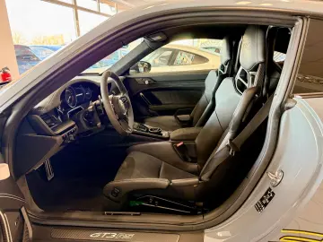 PORSCHE 911 992 GT3 RS Weissach   PCCB   LIFT   APPROVED