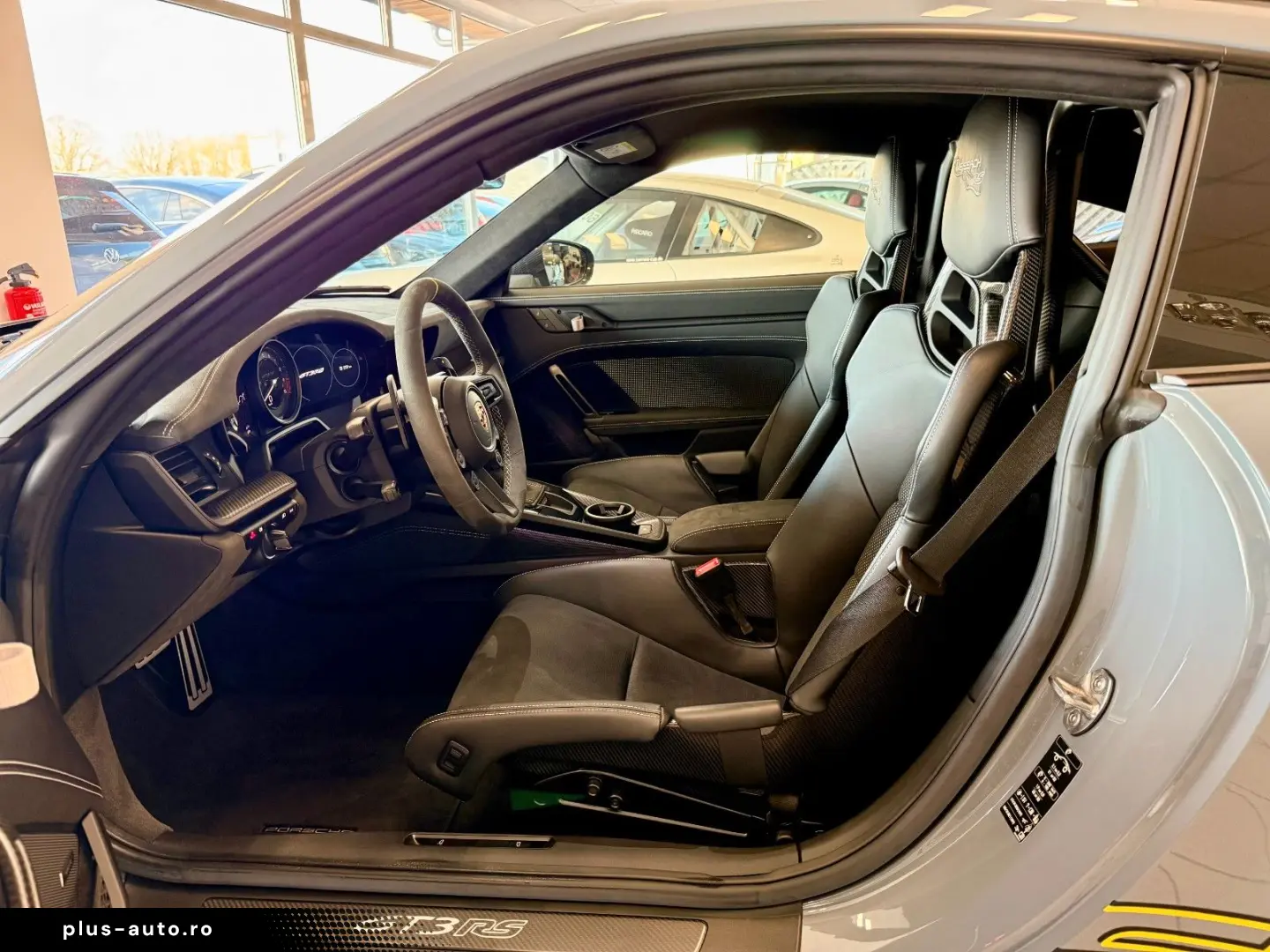 PORSCHE 911 992 GT3 RS Weissach   PCCB   LIFT   APPROVED