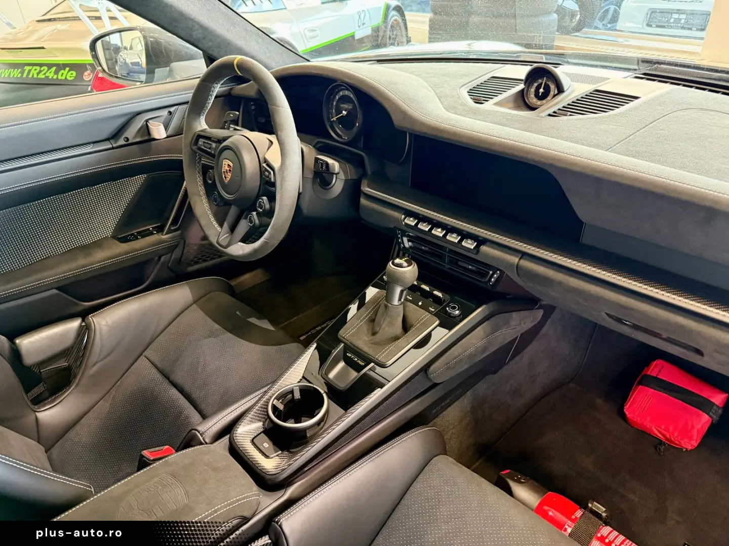 PORSCHE 911 992 GT3 RS Weissach   PCCB   LIFT   APPROVED