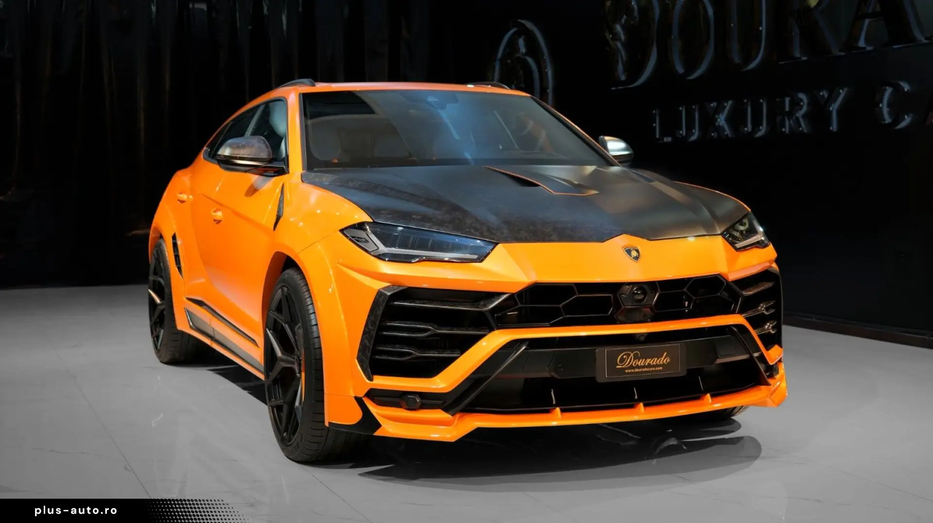 LAMBORGHINI Urus Novitec