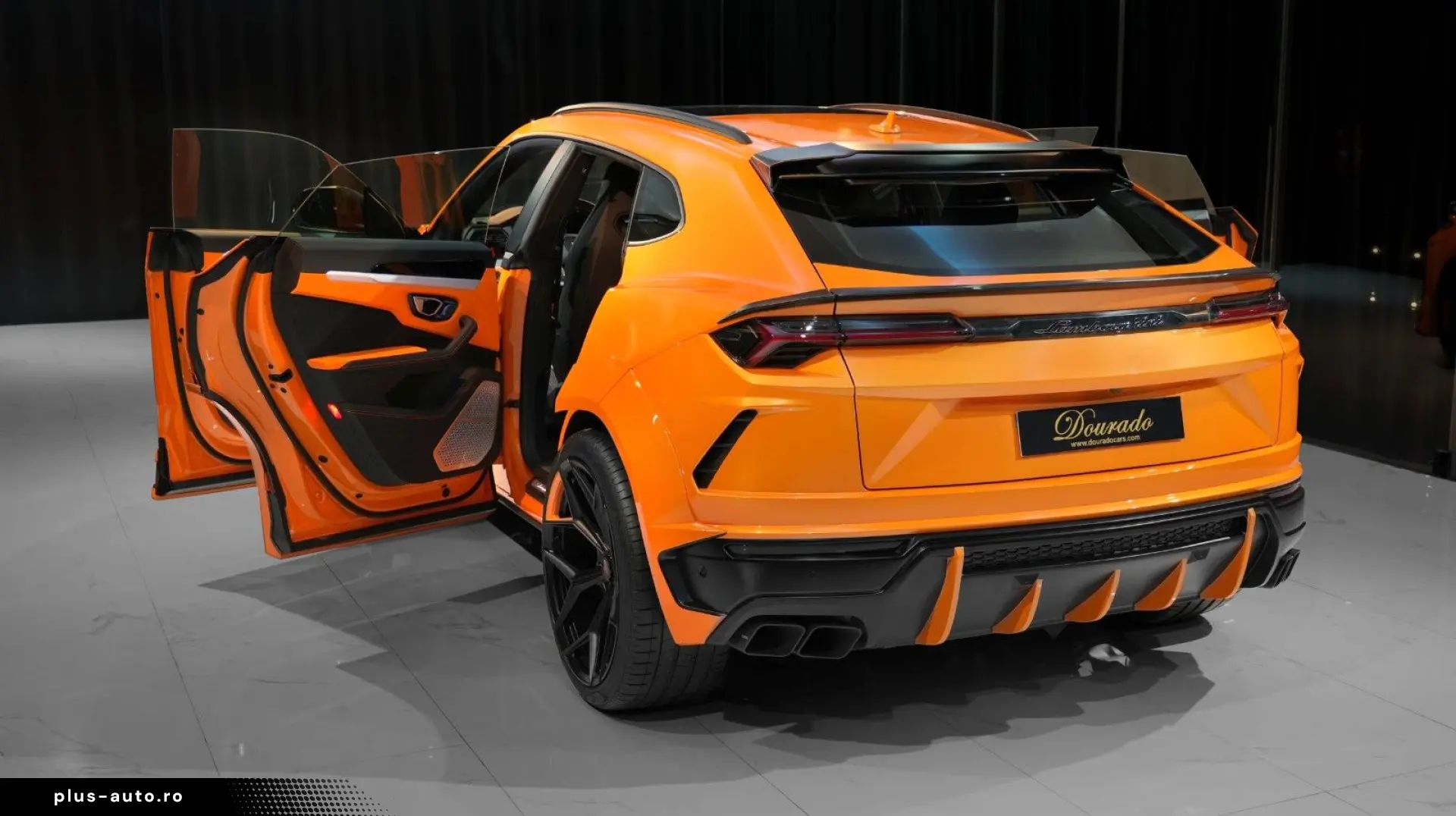 LAMBORGHINI Urus Novitec
