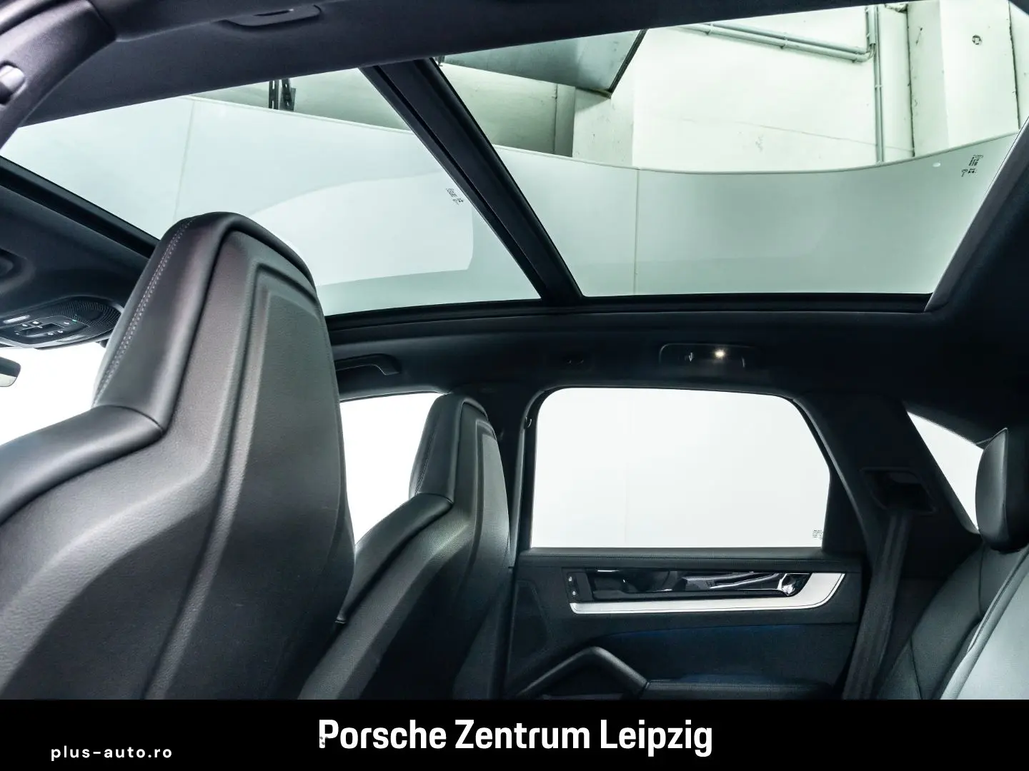 PORSCHE Cayenne E-Hybrid SportDesign Sportabgas InnoDriv