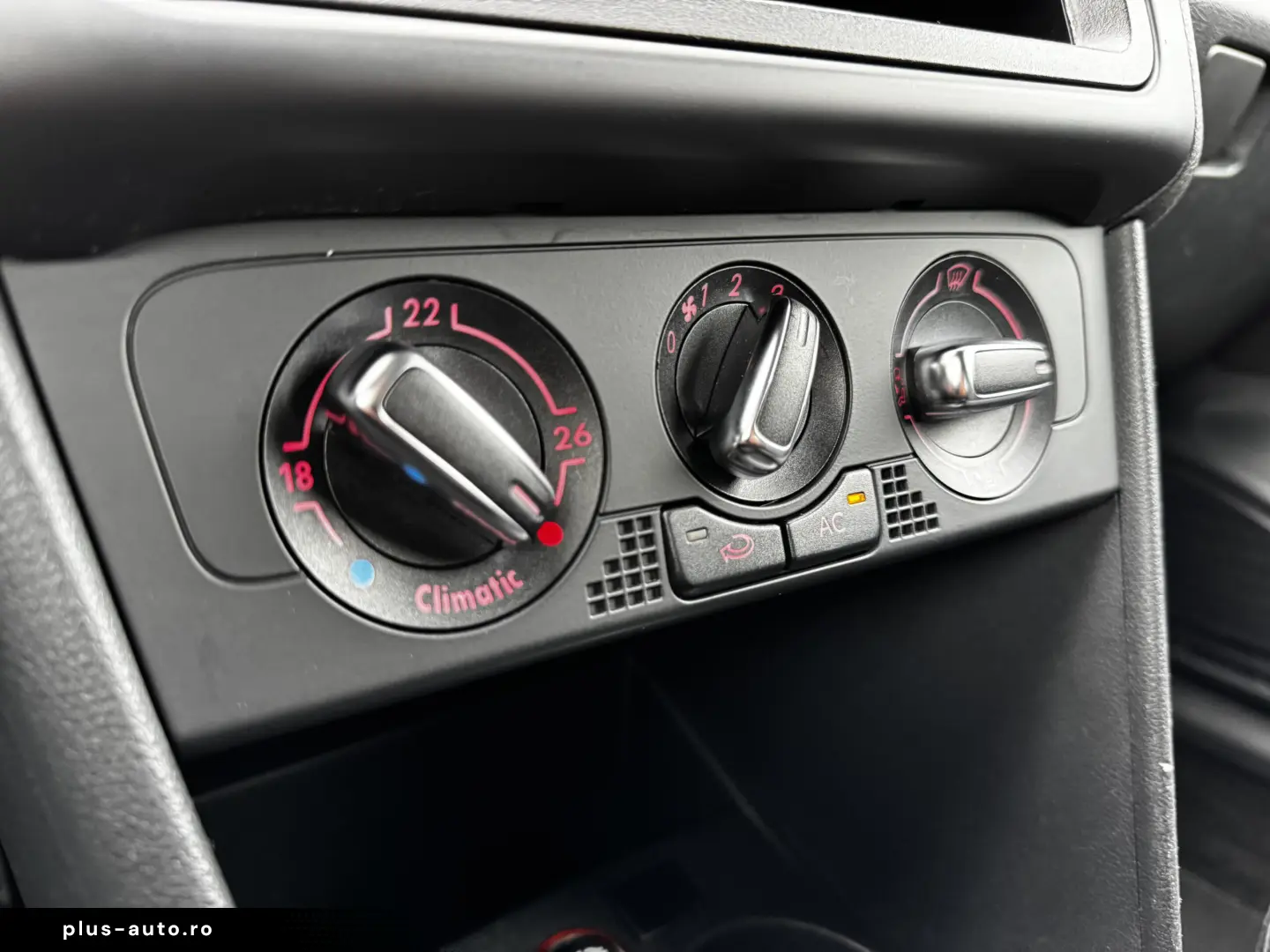 VOLKSWAGEN POLO    1.2 TSI