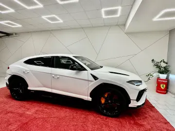 LAMBORGHINI Urus S AKRAPOVIC SPECIALMATT STOCK HUD NETTO