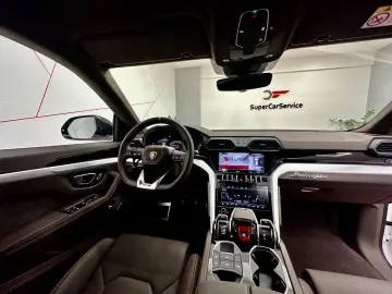 LAMBORGHINI Urus S AKRAPOVIC SPECIALMATT STOCK HUD NETTO
