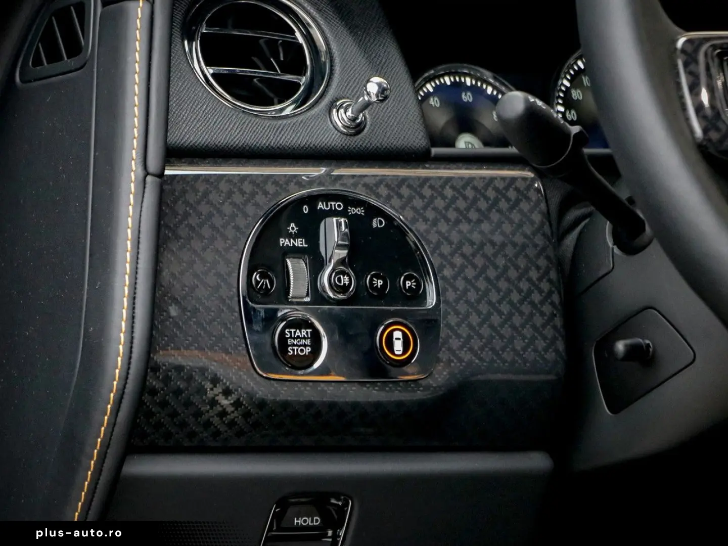 ROLLS ROYCE Cullinan Black Badge