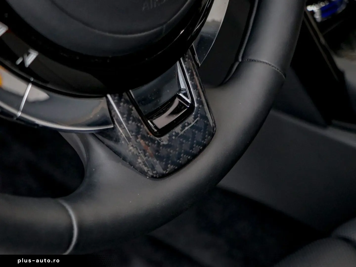 ROLLS ROYCE Cullinan Black Badge