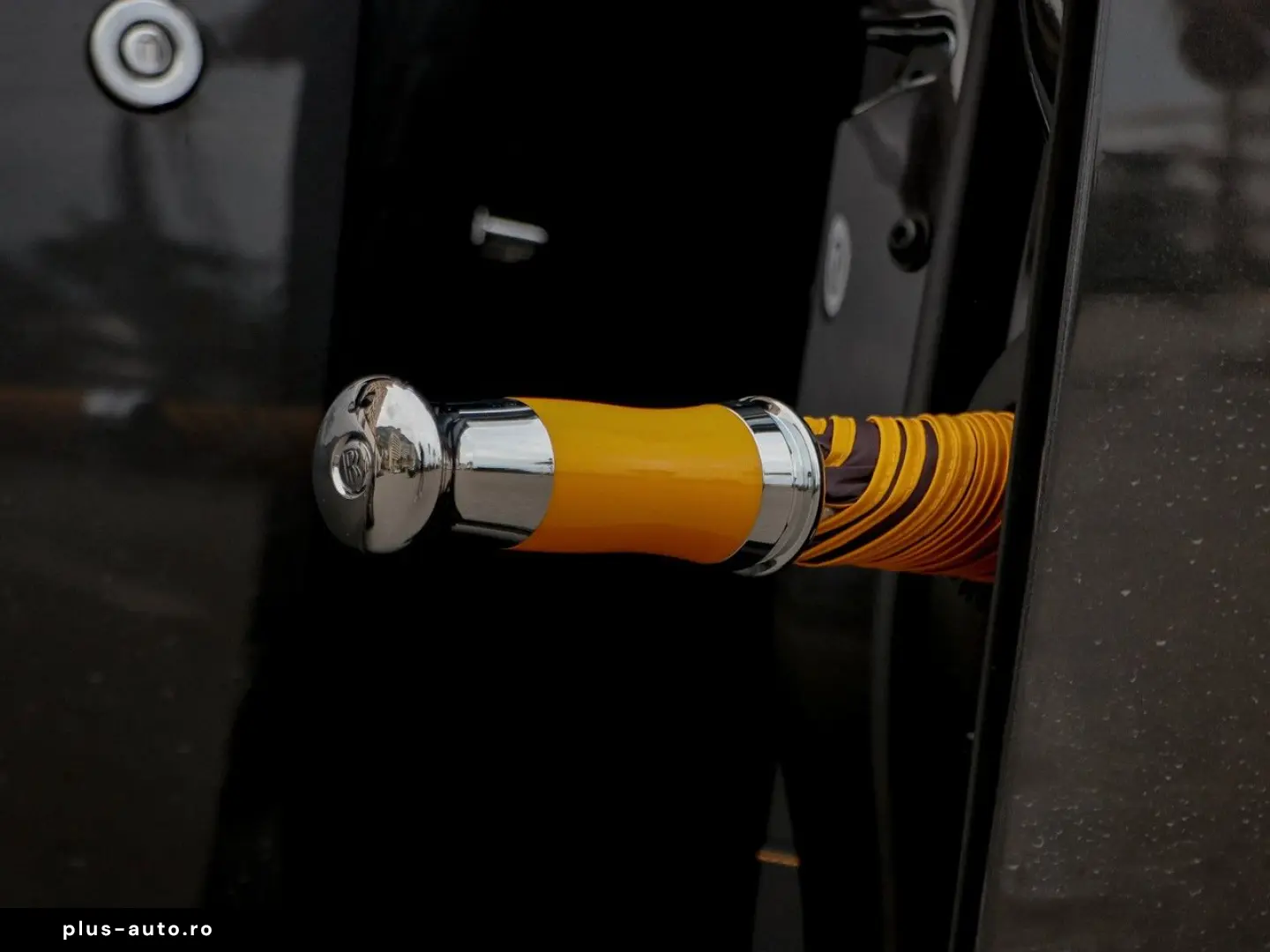 ROLLS ROYCE Cullinan Black Badge