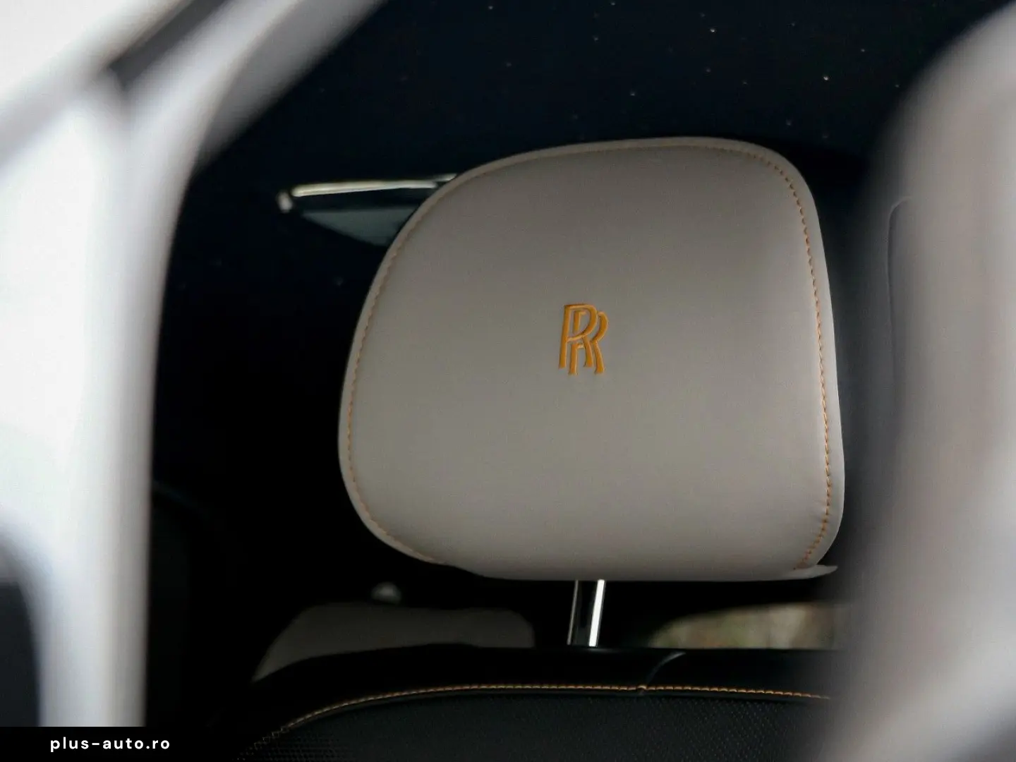 ROLLS ROYCE Cullinan Black Badge