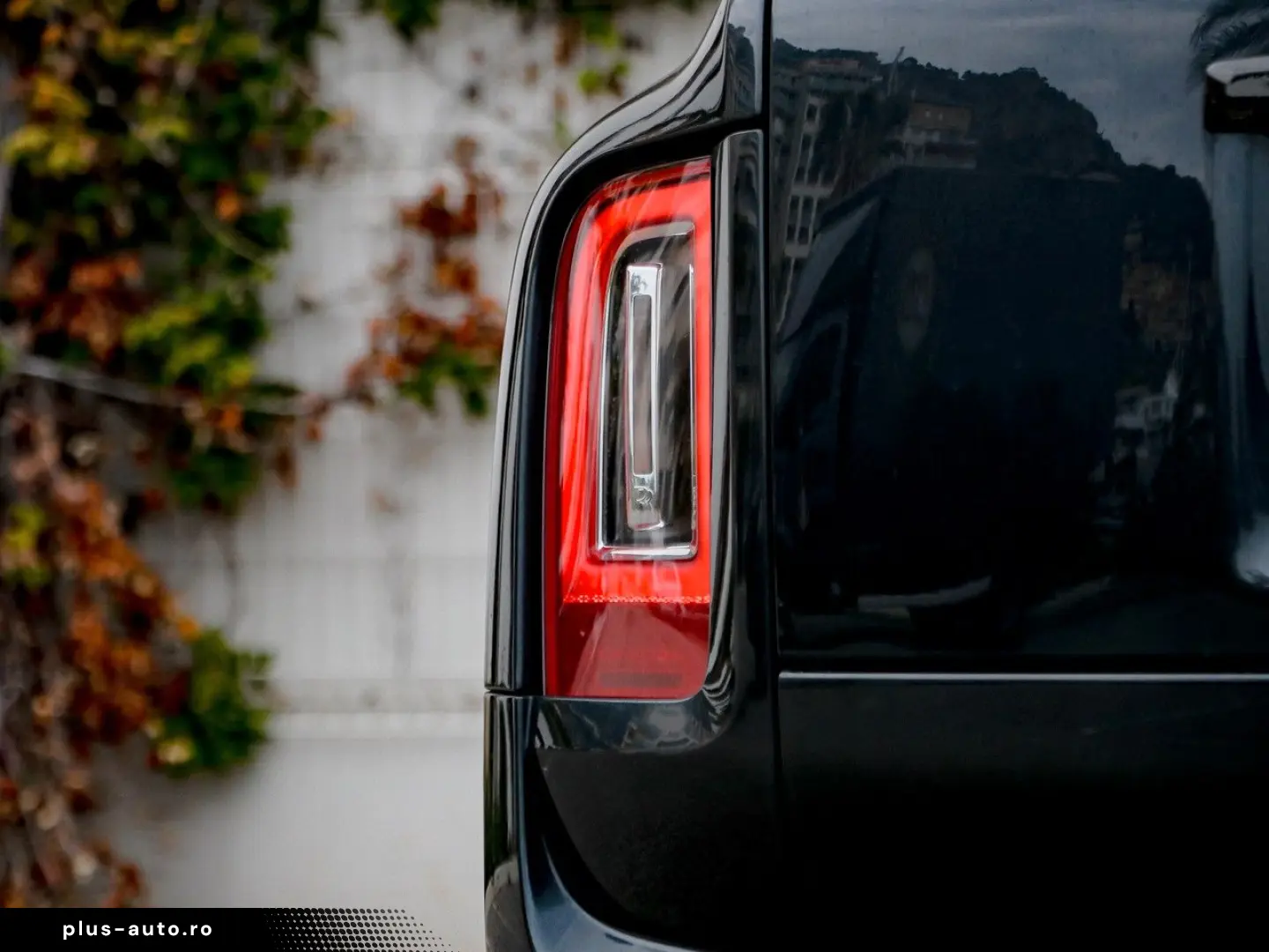 ROLLS ROYCE Cullinan Black Badge