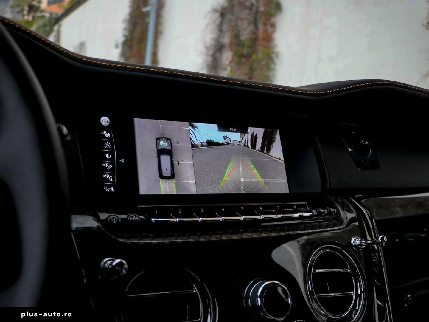 ROLLS ROYCE Cullinan Black Badge