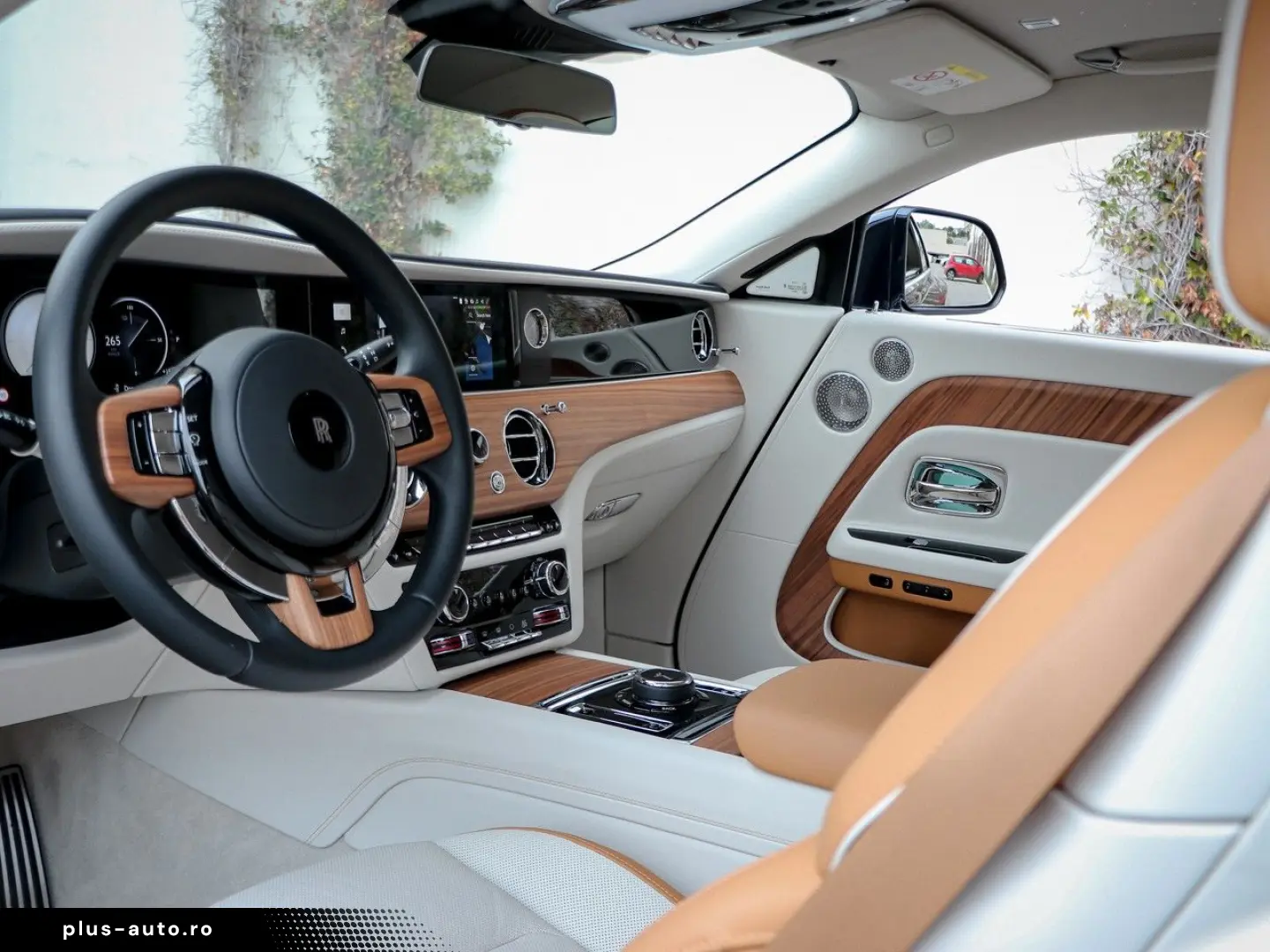 ROLLS ROYCE Spectre Silver Badge