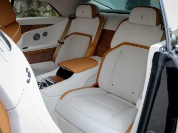 ROLLS ROYCE Spectre Silver Badge