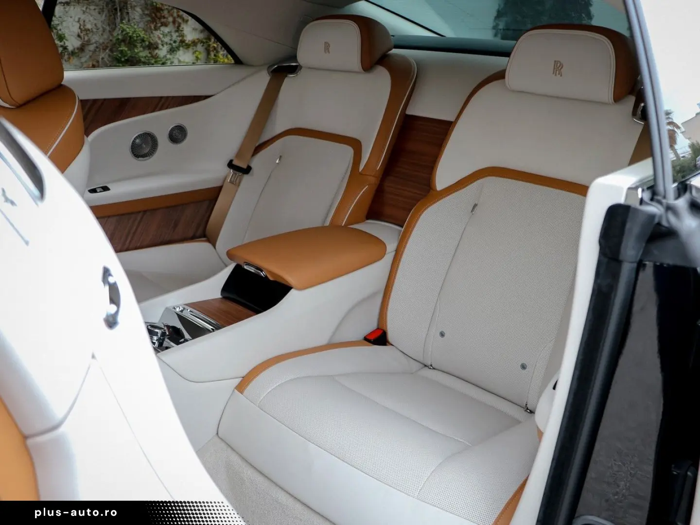 ROLLS ROYCE Spectre Silver Badge