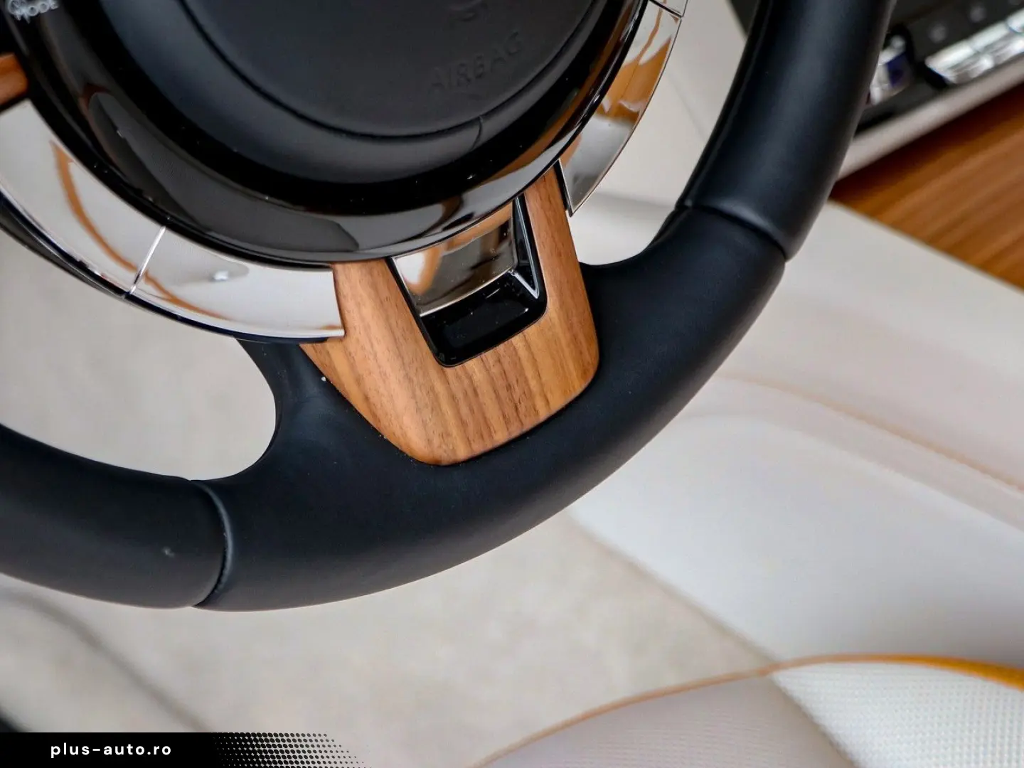 ROLLS ROYCE Spectre Silver Badge