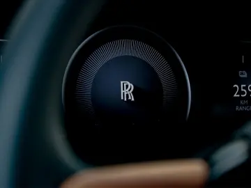 ROLLS ROYCE Spectre Silver Badge