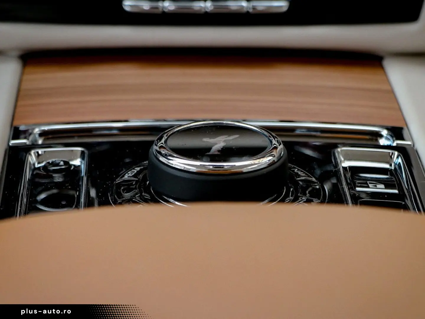 ROLLS ROYCE Spectre Silver Badge