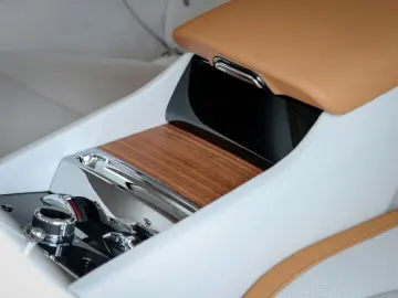 ROLLS ROYCE Spectre Silver Badge