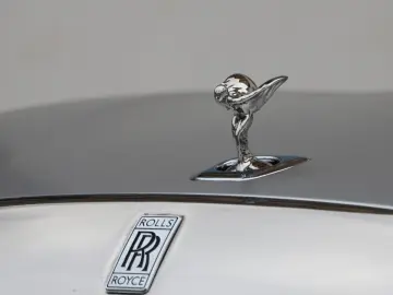 ROLLS ROYCE Spectre Silver Badge