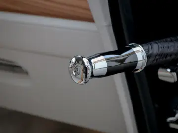 ROLLS ROYCE Spectre Silver Badge