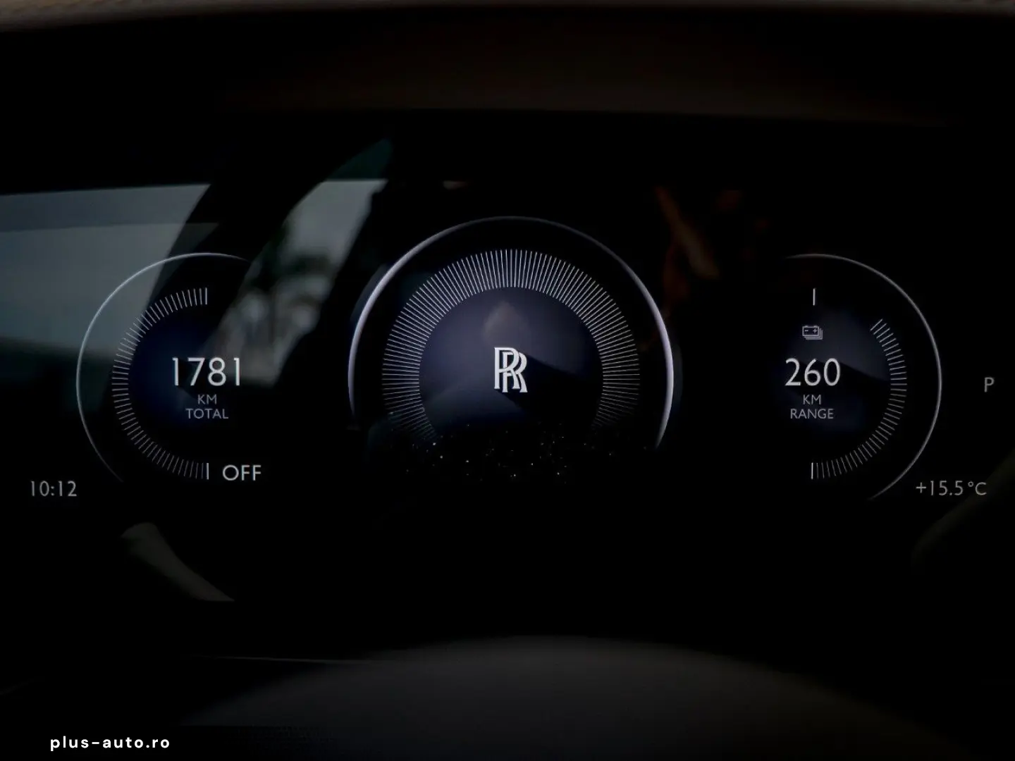 ROLLS ROYCE Spectre Silver Badge