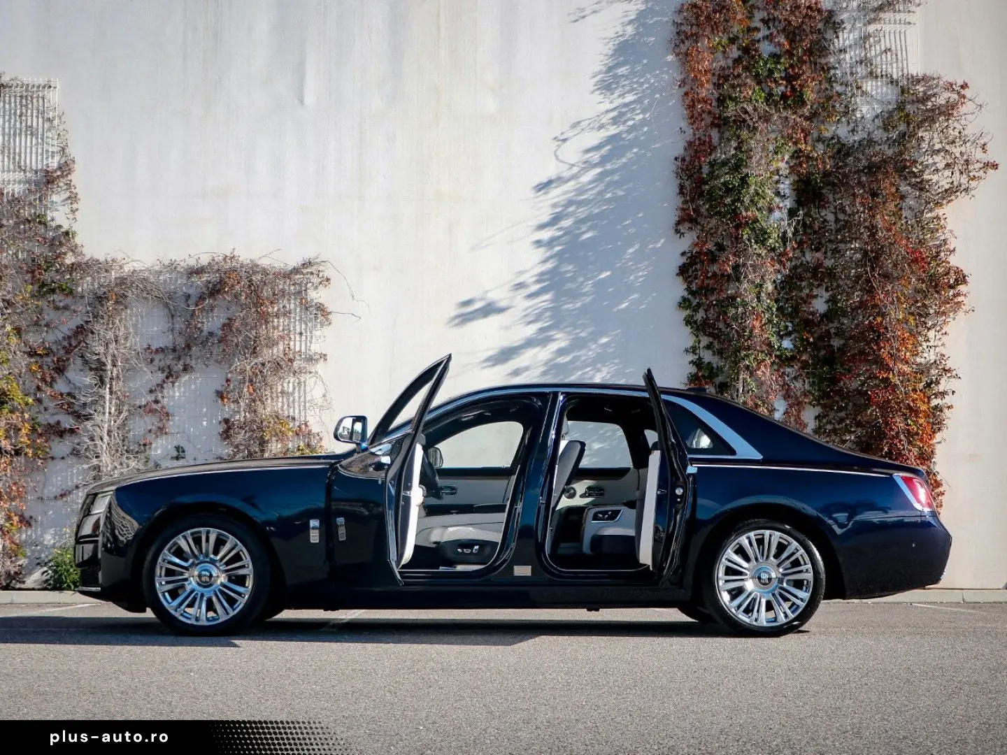 ROLLS ROYCE Ghost -
