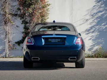 ROLLS ROYCE Ghost -
