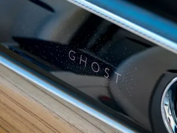 ROLLS ROYCE Ghost -