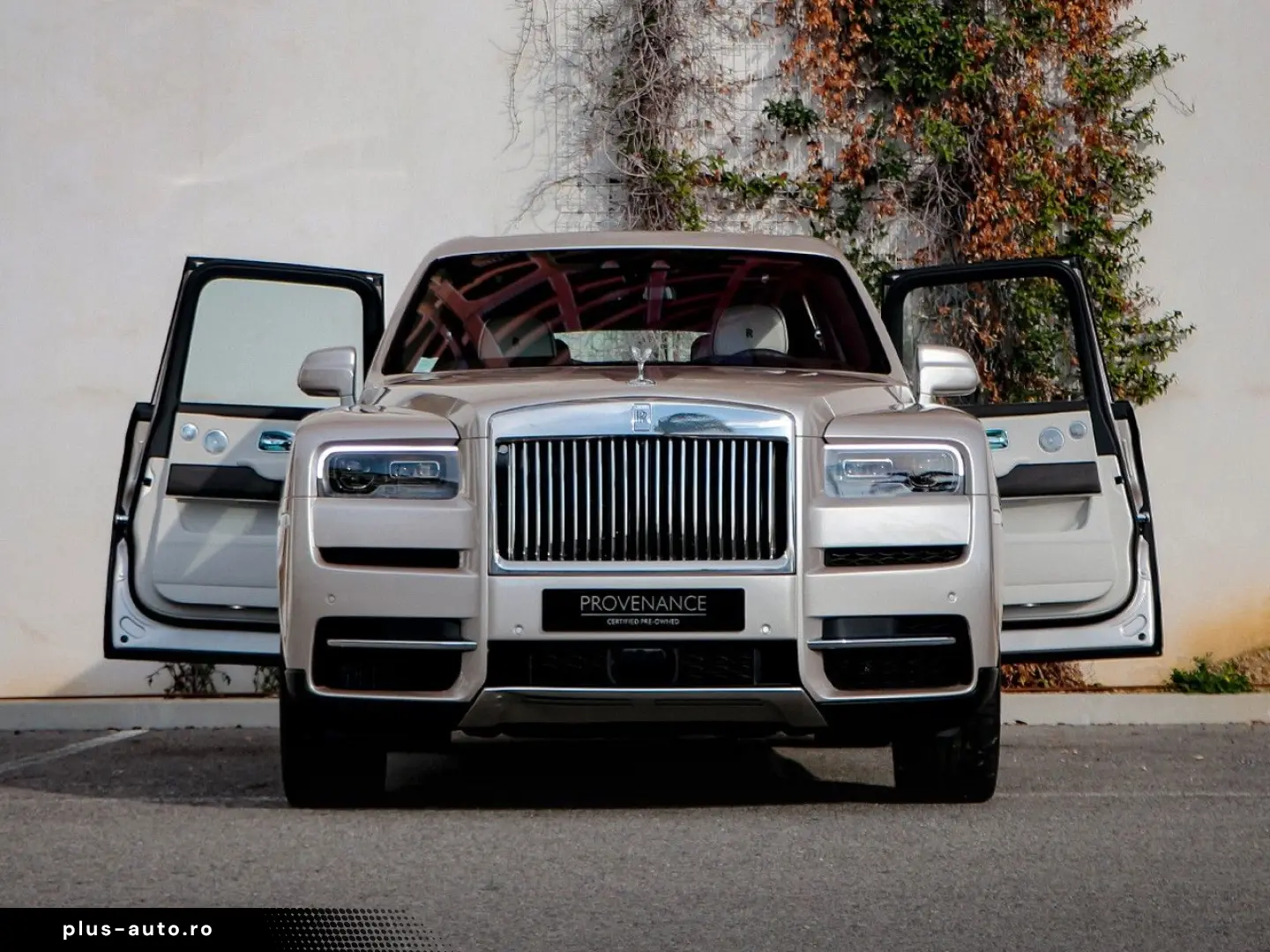 ROLLS ROYCE Cullinan -