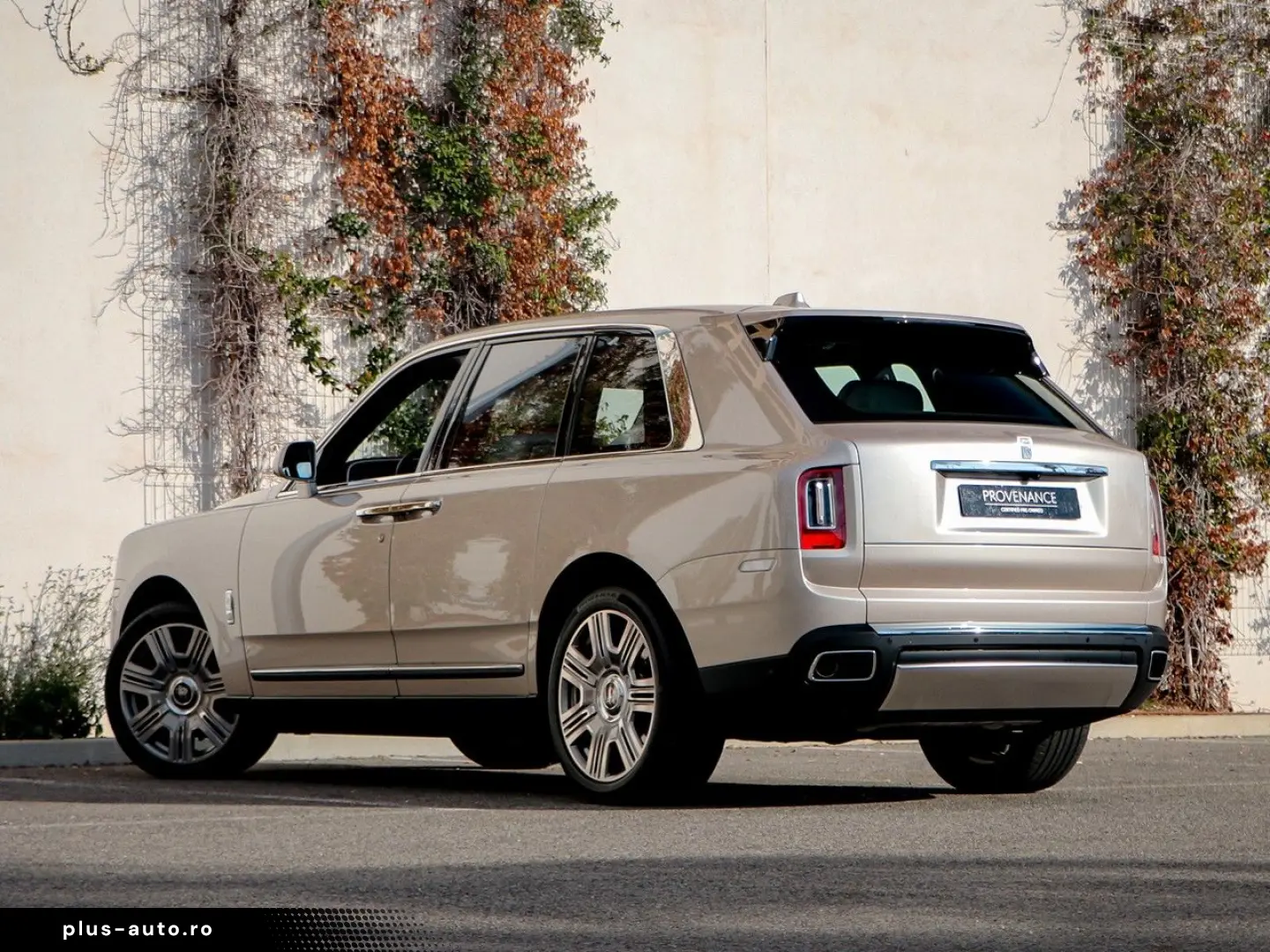 ROLLS ROYCE Cullinan -