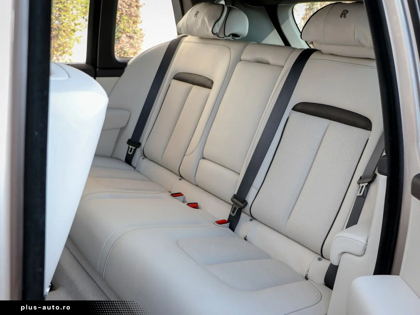 ROLLS ROYCE Cullinan -