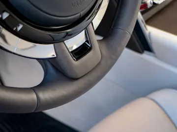 ROLLS ROYCE Cullinan -