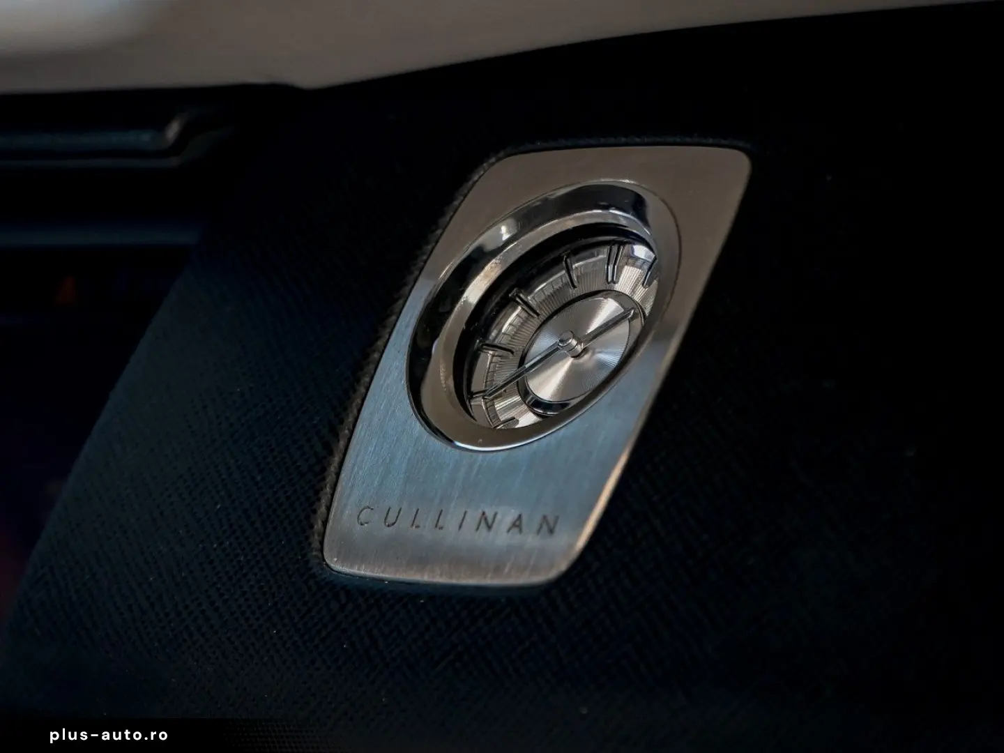 ROLLS ROYCE Cullinan -