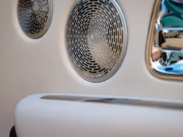 ROLLS ROYCE Cullinan -