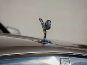 ROLLS ROYCE Cullinan -