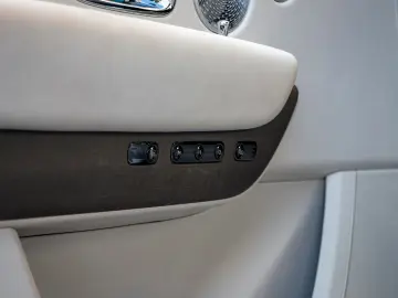 ROLLS ROYCE Cullinan -